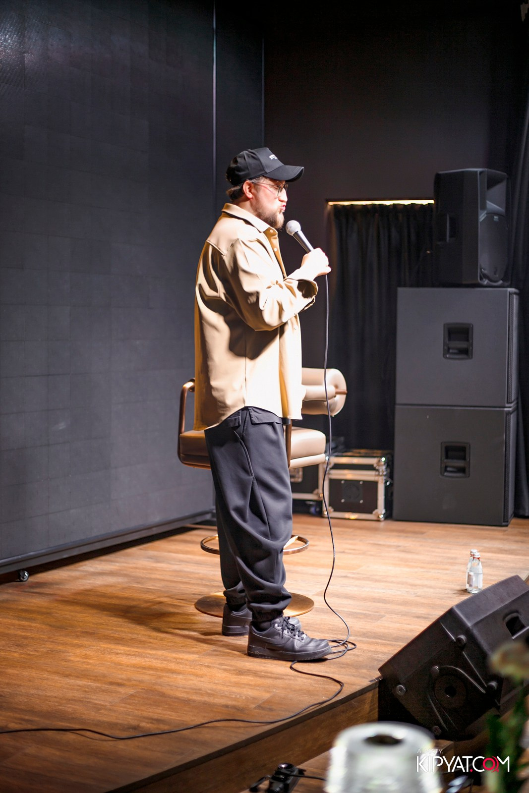 STAND UP КОНЦЕРТ АЛЕКСАНДРА МЕРКУЛЬ. КИПЯТКОМ АЛМАТЫ! Фотосъемка мероприятий в Алматы
