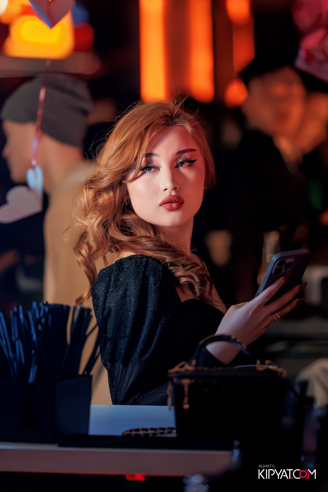 BHB. КИПЯТКОМ АЛМАТЫ!