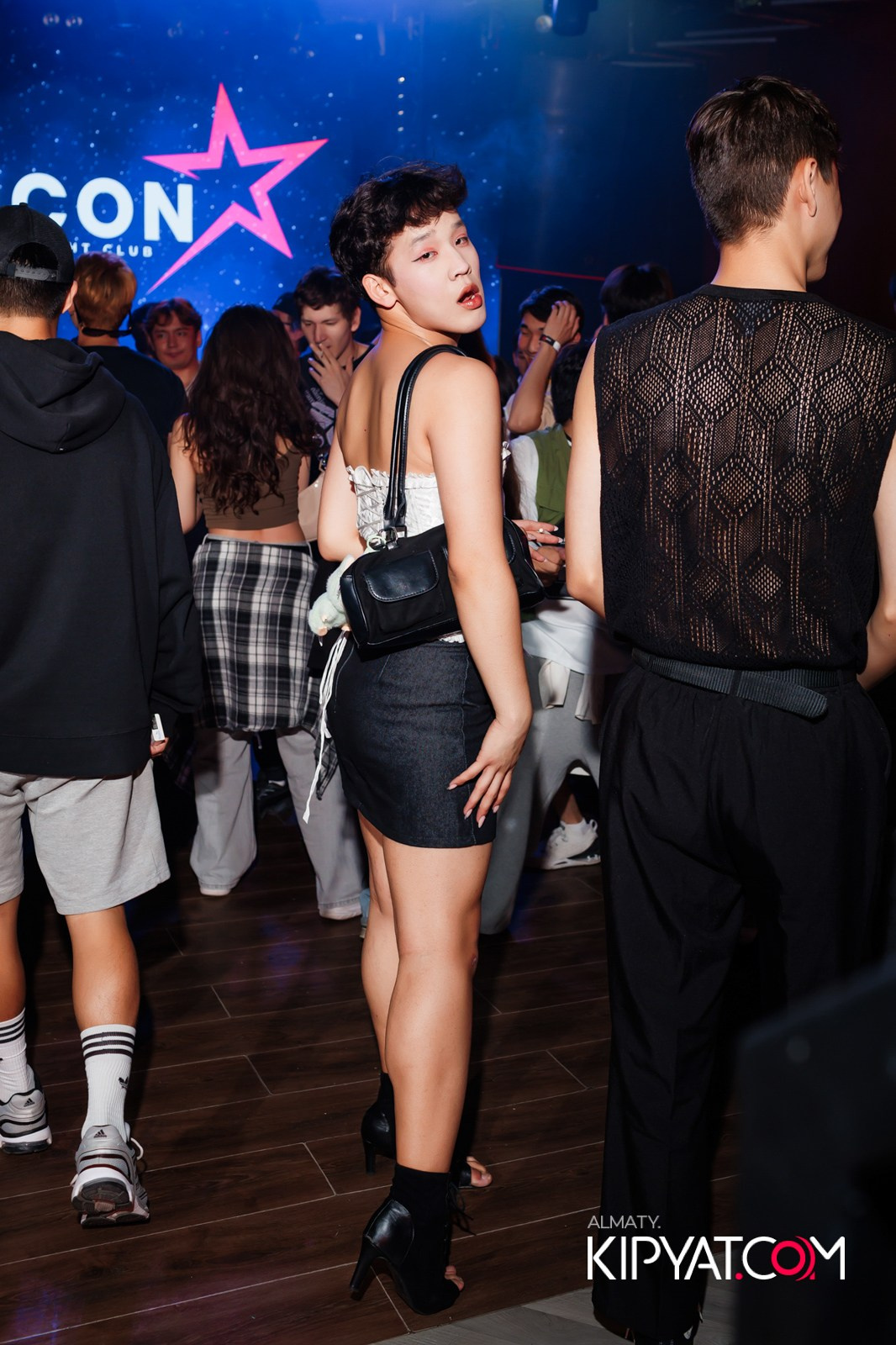 НОЧНОЙ КЛУБ ICON. КИПЯТКОМ АЛМАТЫ!