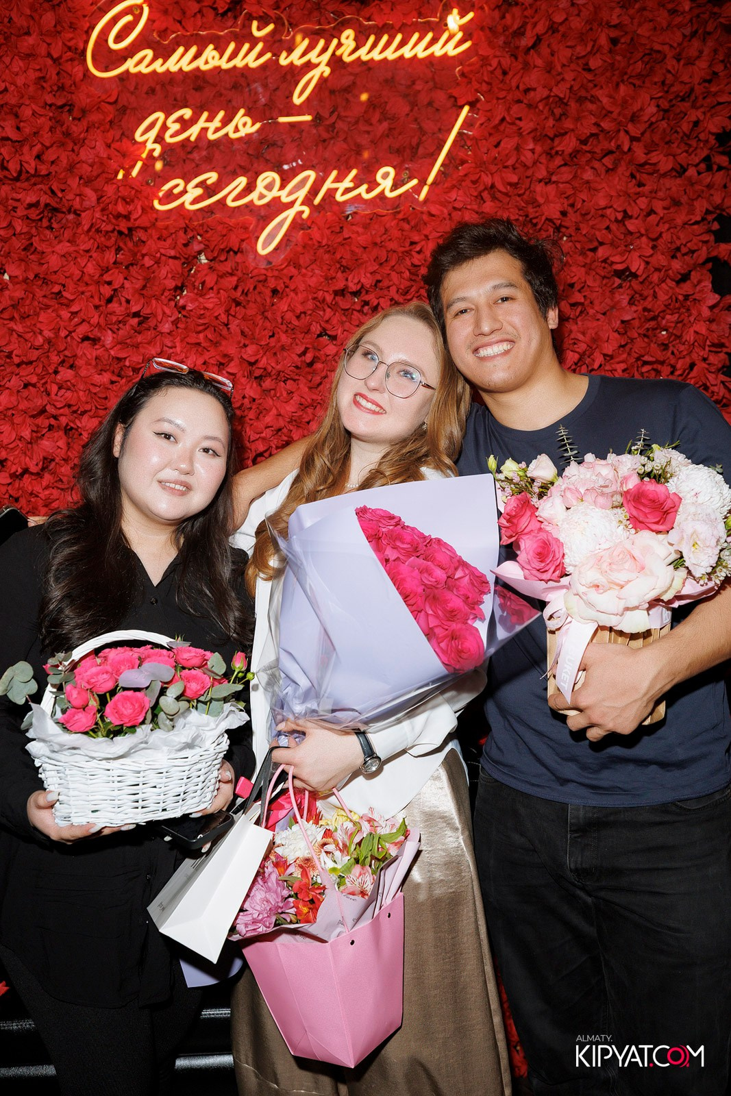 ДОРОГАЯ. Я НЕ ПИЛ. КИПЯТКОМ АЛМАТЫ! Фотосъемка мероприятий в Алматы