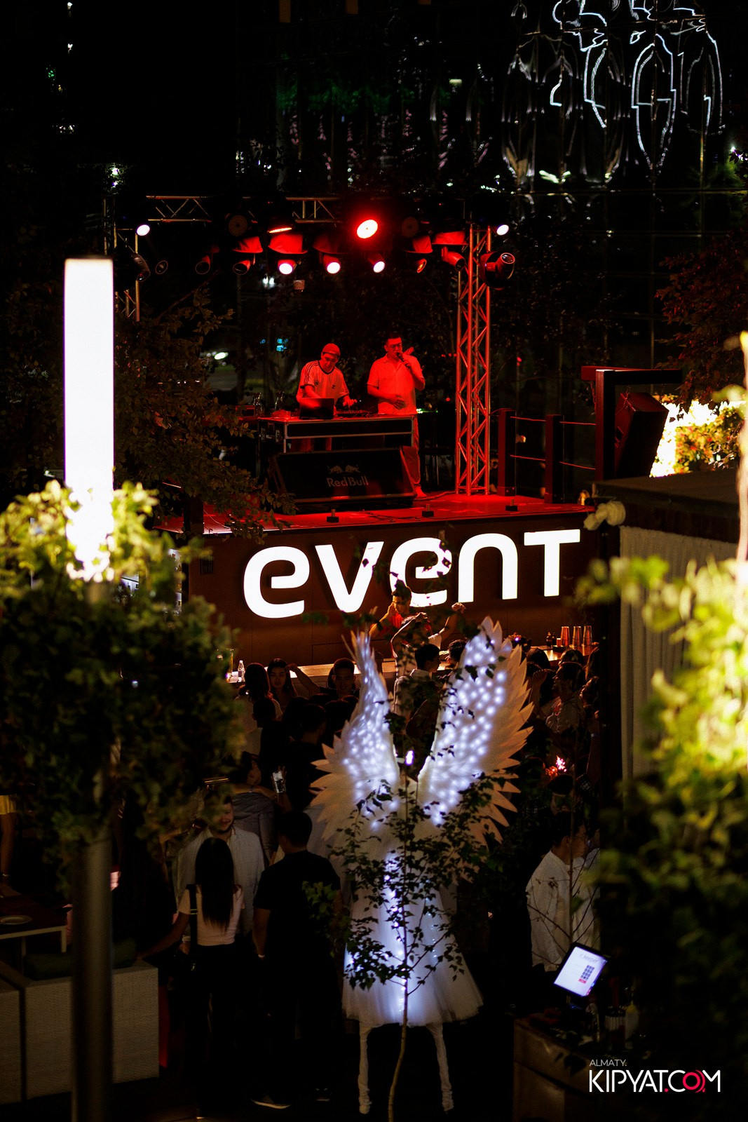 EVENT BAR. КИПЯТКОМ АЛМАТЫ!
