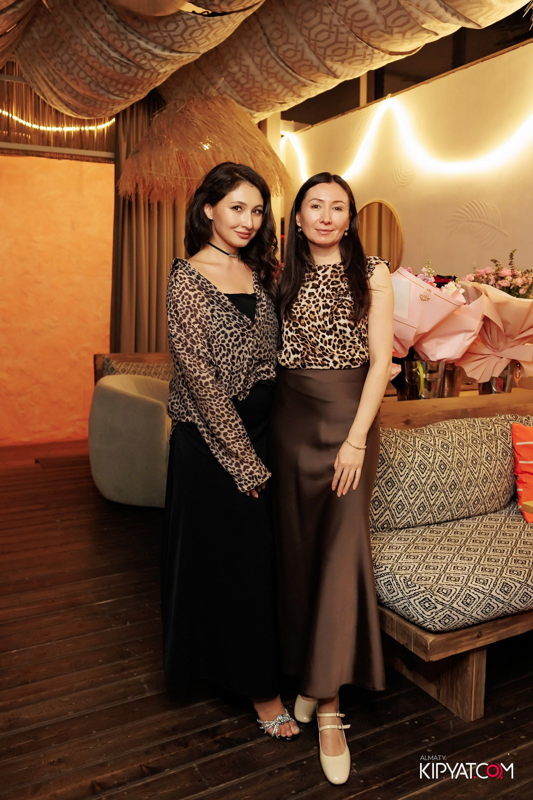 ŚANTI SUMMER TERRACE. КИПЯТКОМ АЛМАТЫ!