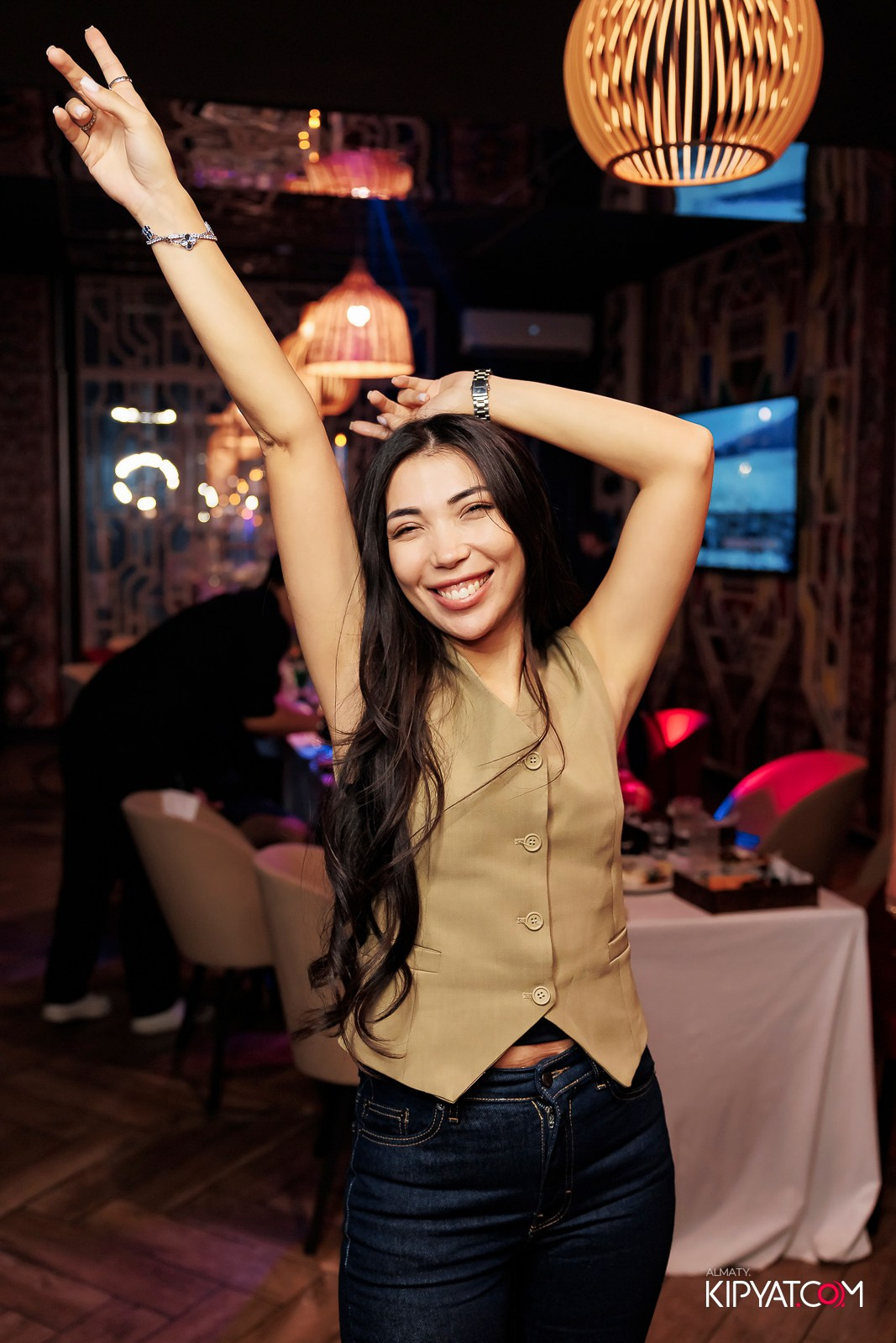 ЗАЯ, НА БИС. КИПЯТКОМ АЛМАТЫ! Фотосъемка мероприятий в Алматы