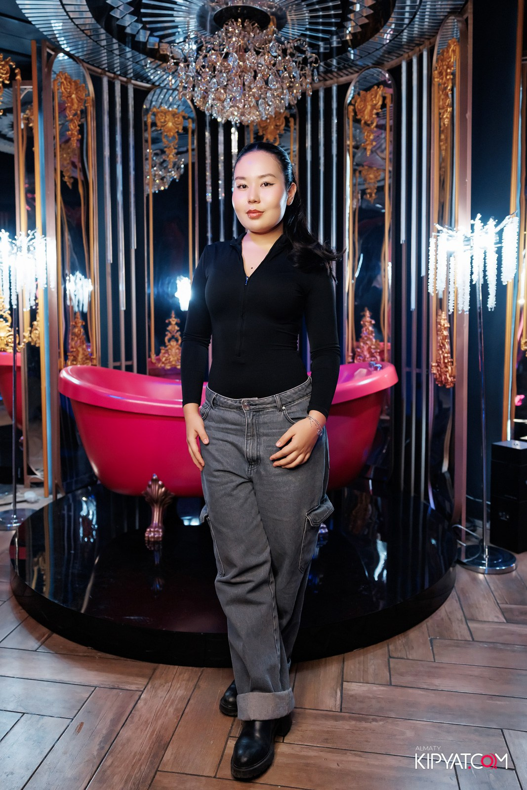 ЗАЯ, НА БИС. КИПЯТКОМ АЛМАТЫ!