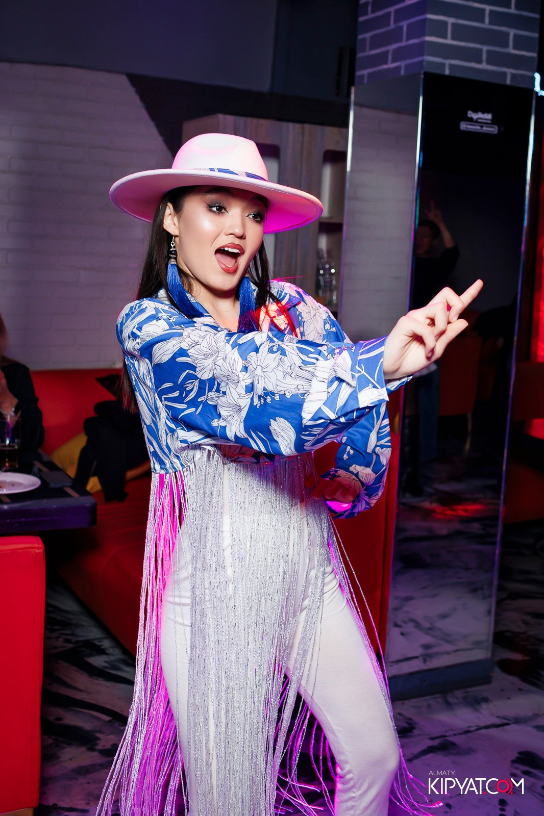 КАРАОКЕ DOREMI. КИПЯТКОМ АЛМАТЫ!