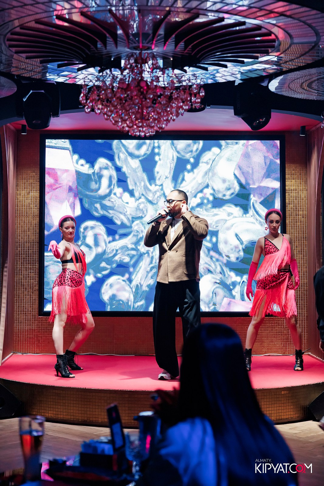 ЗАЯ, НА БИС. КИПЯТКОМ АЛМАТЫ! Фотосъемка мероприятий в Алматы