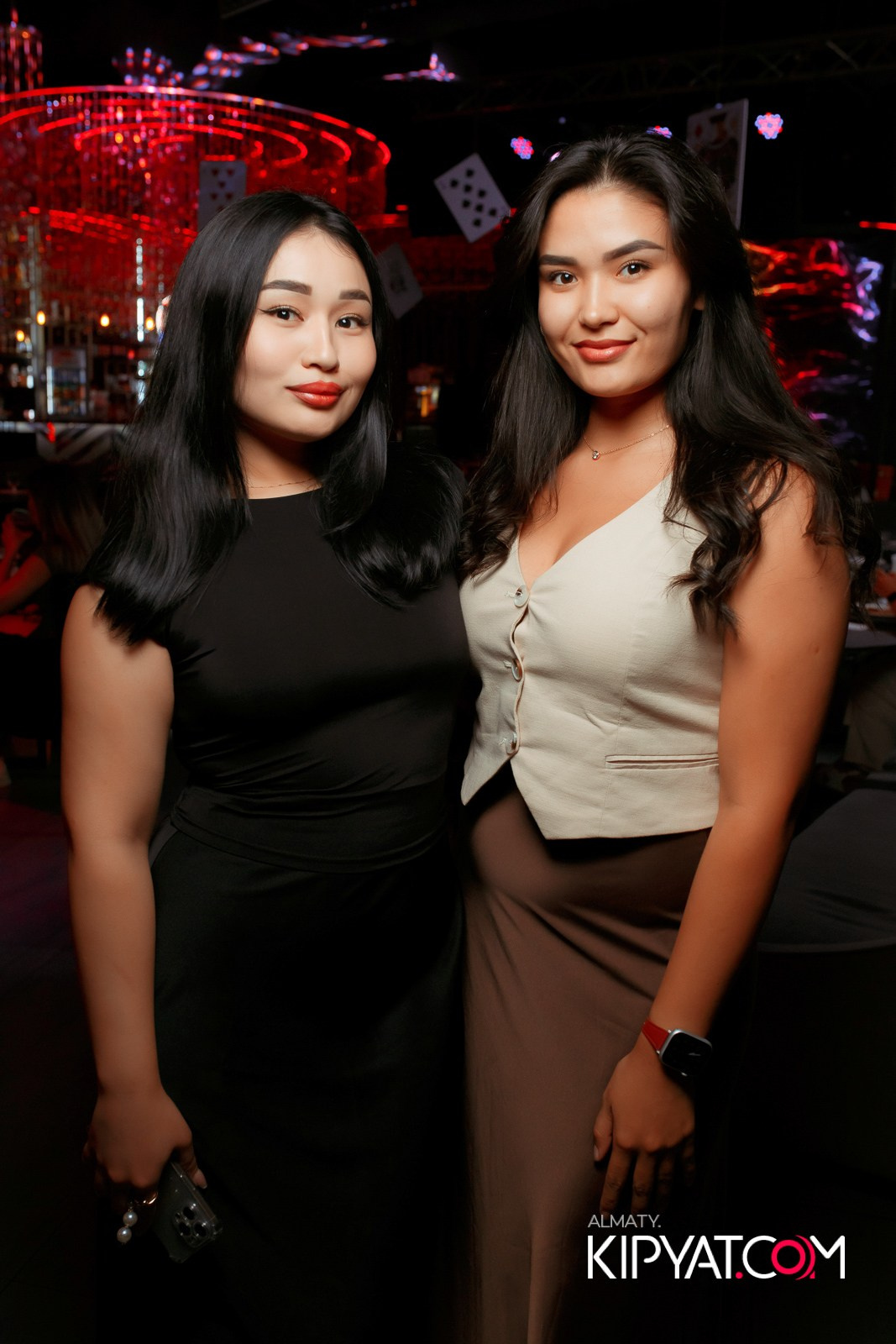 FRIENDS BAR & TERRACE. КИПЯТКОМ АЛМАТЫ!