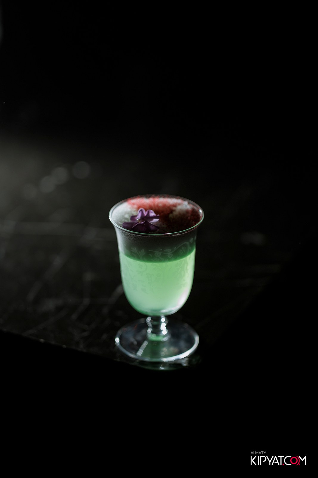 FRIENDS BAR & TERRACE. КИПЯТКОМ АЛМАТЫ! Фотосъемка мероприятий в Алматы