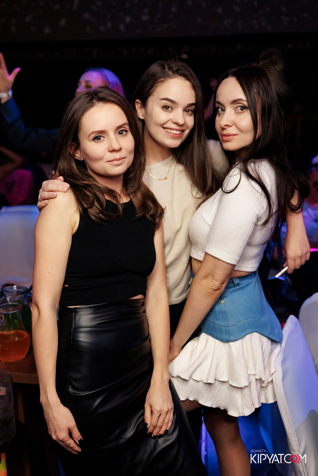 МУЗЫКАЛЬНОЕ ЛОТО В HIT RETRO. КИПЯТКОМ АЛМАТЫ!