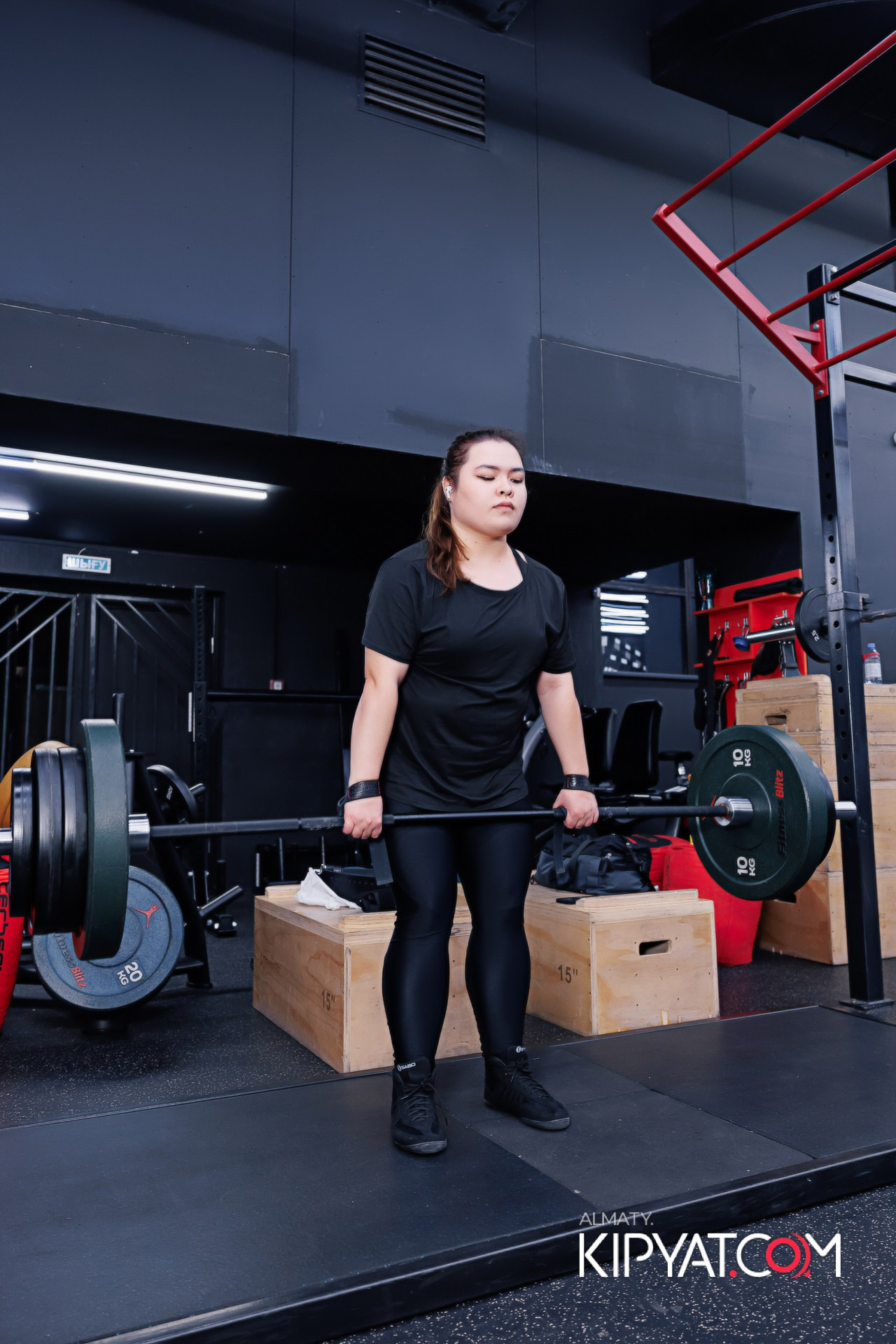 3 ГОДА FITNESS BLITZ ISKRA. КИПЯТКОМ АЛМАТЫ!