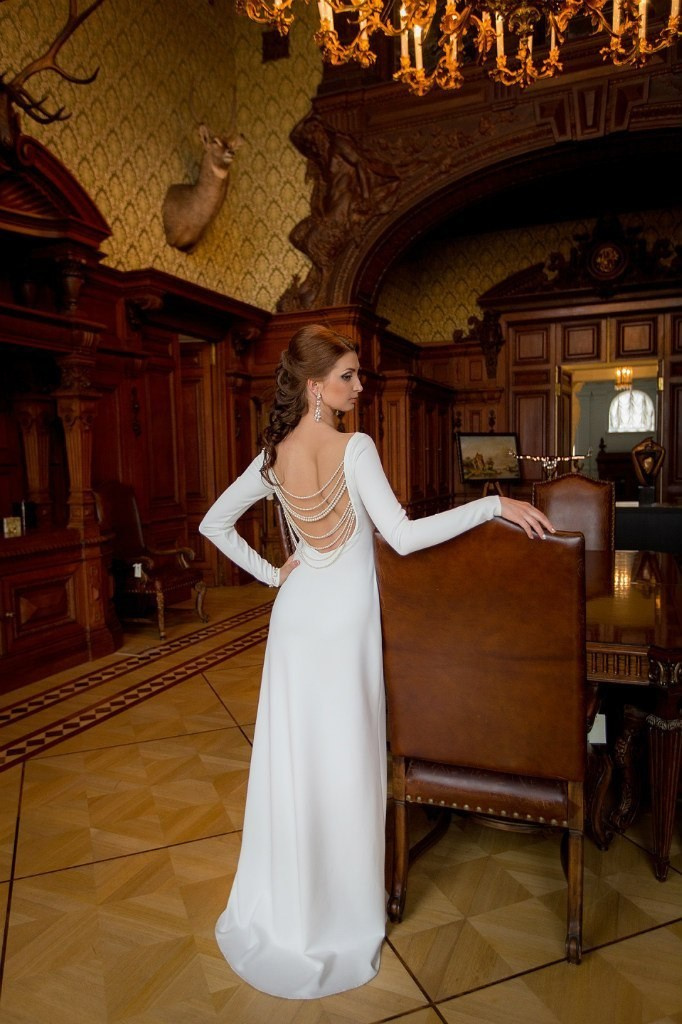 Свадебные съемки. Женский фотограф в Санк-Петербурге и Москве — фотосессия девушки в студии, портрет, фотосъемка