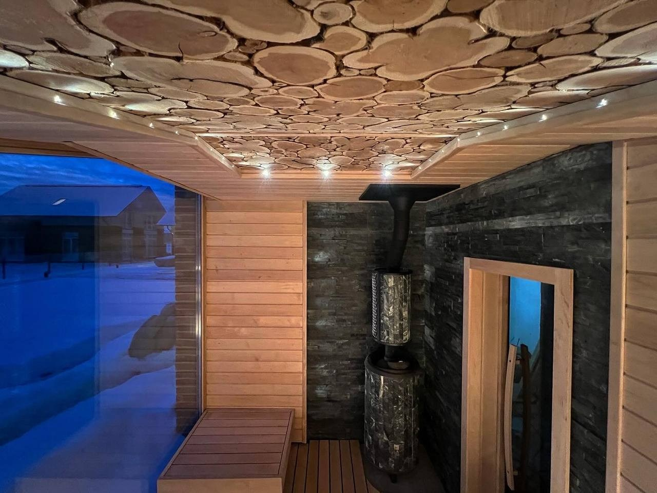 Эта баня в Садах Времени не оставит равнодушным никого- ни внутри парной, ни снаружи. SaunaTopMasters