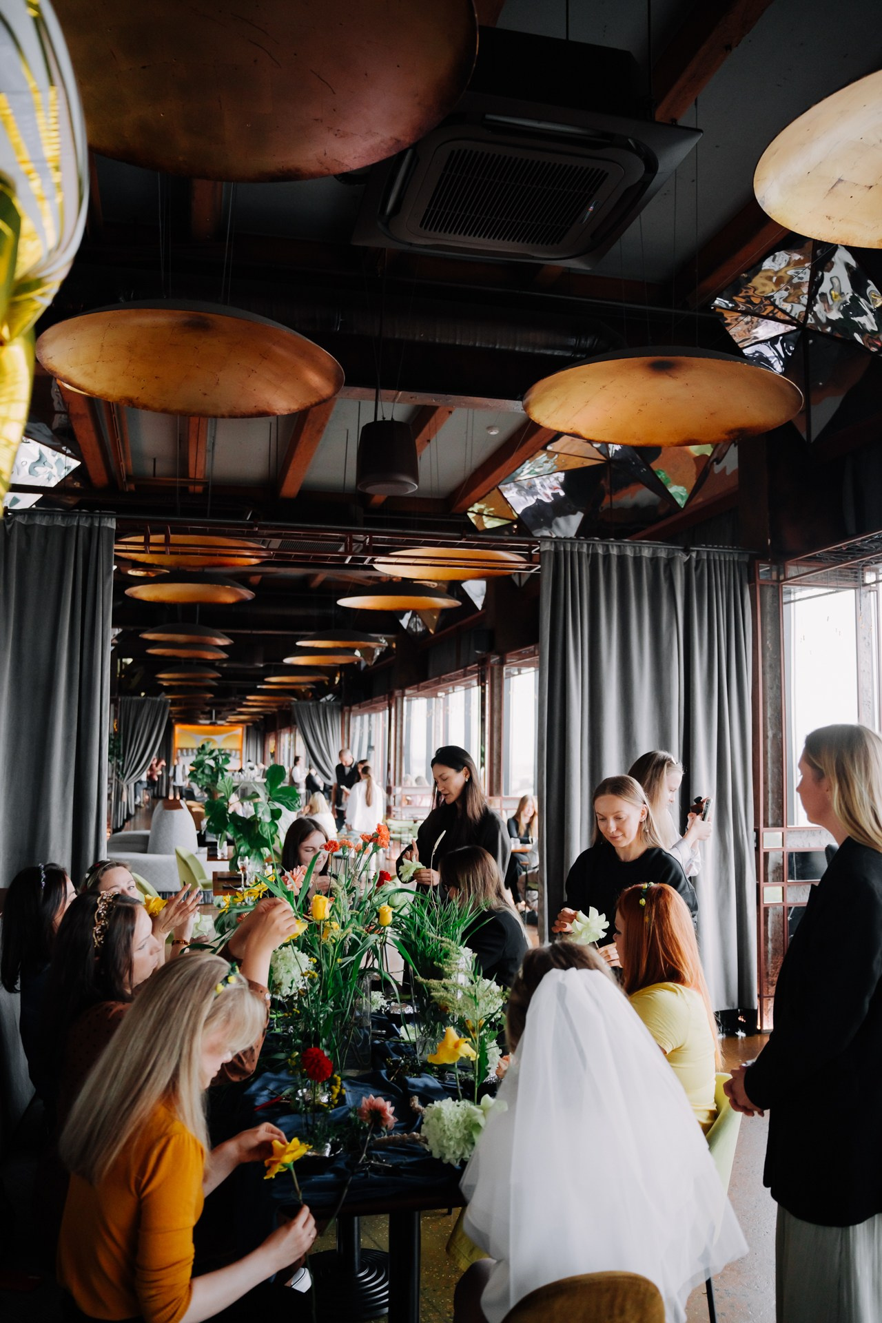 ОСЕННИЙ БРАНЧ в F11. Night2Day Санкт-Петербург