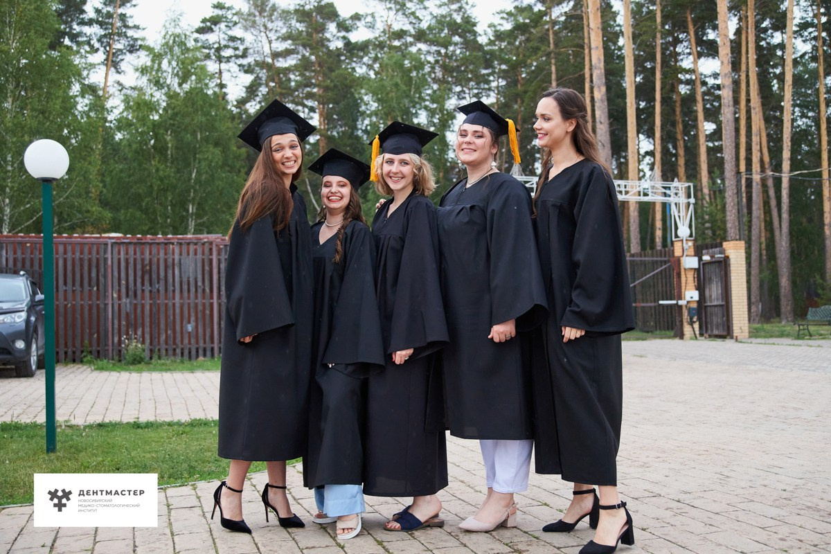 Репортаж с выпускного вечера мастерантуры Дентмастер. Репортажный и женский фотограф в Новосибирске