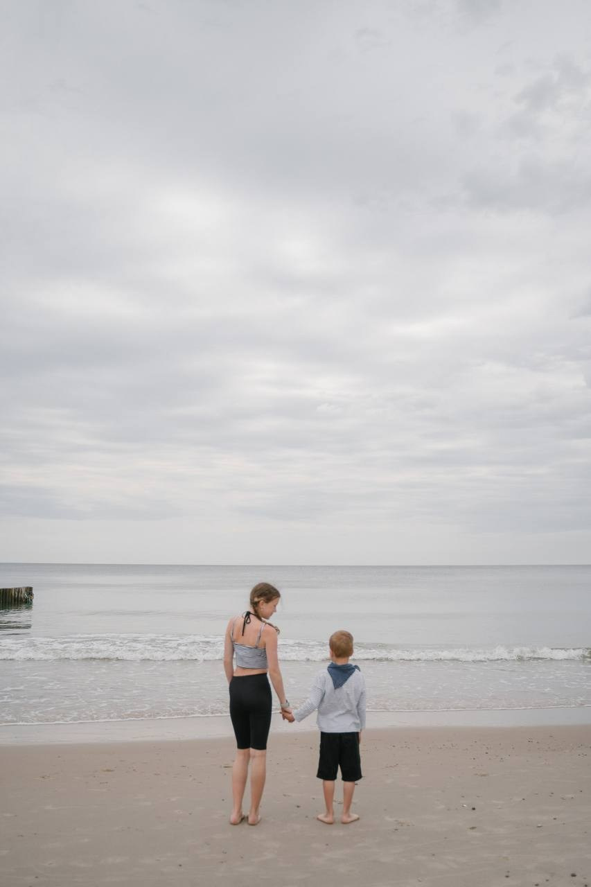 Sister & brother. Семейный и свадебный фотограф Мария Нетребко г. Калининград