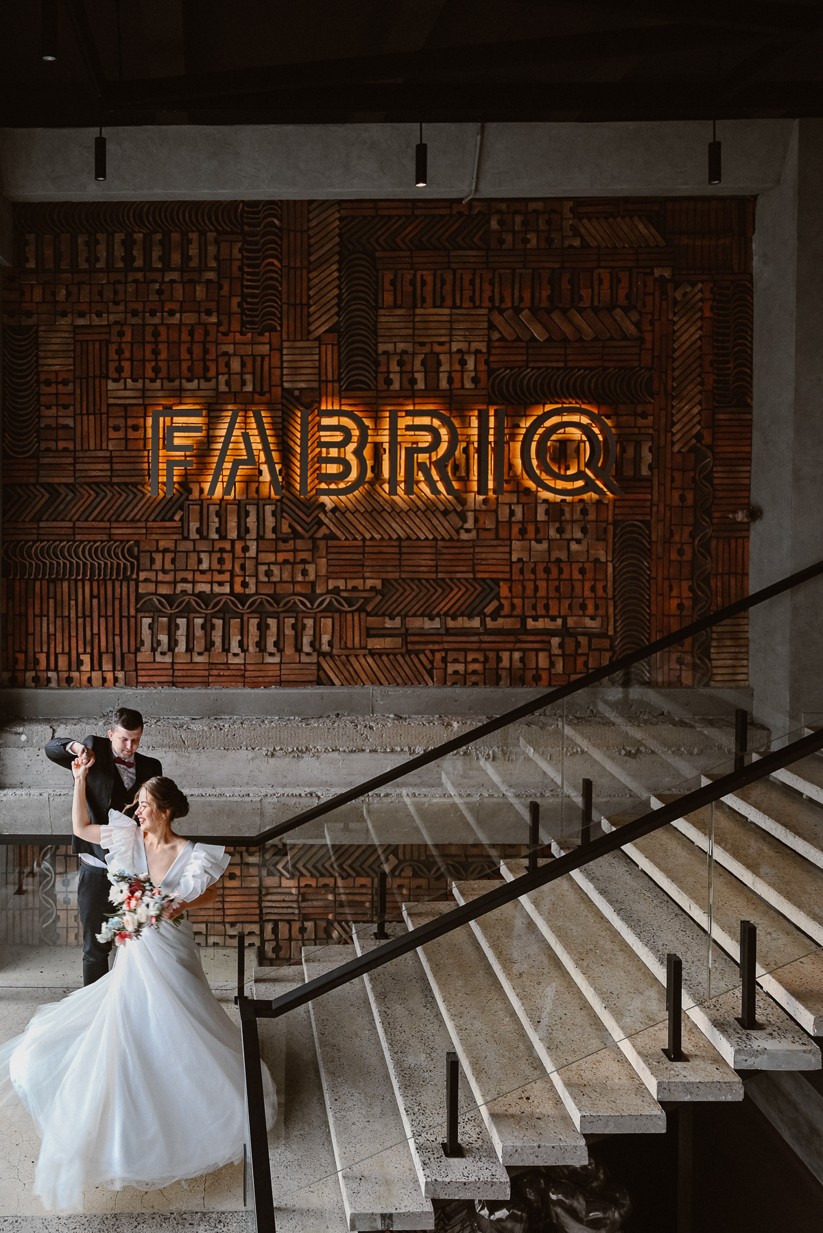 Фотосессия невесты Ирины в свадебном платье Сабина от салона Бонжур. Свадебный салон-ателье Бонжур в Минске Bonjour