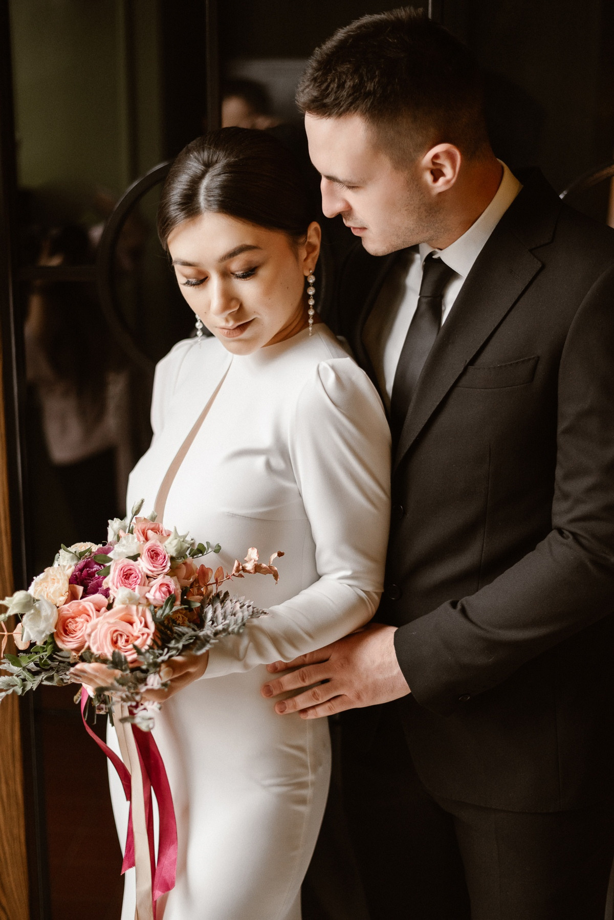 Фотосессия невесты Юли в свадебном платье Элей от салона-ателье Бонжур. Свадебный салон-ателье Бонжур в Минске Bonjour