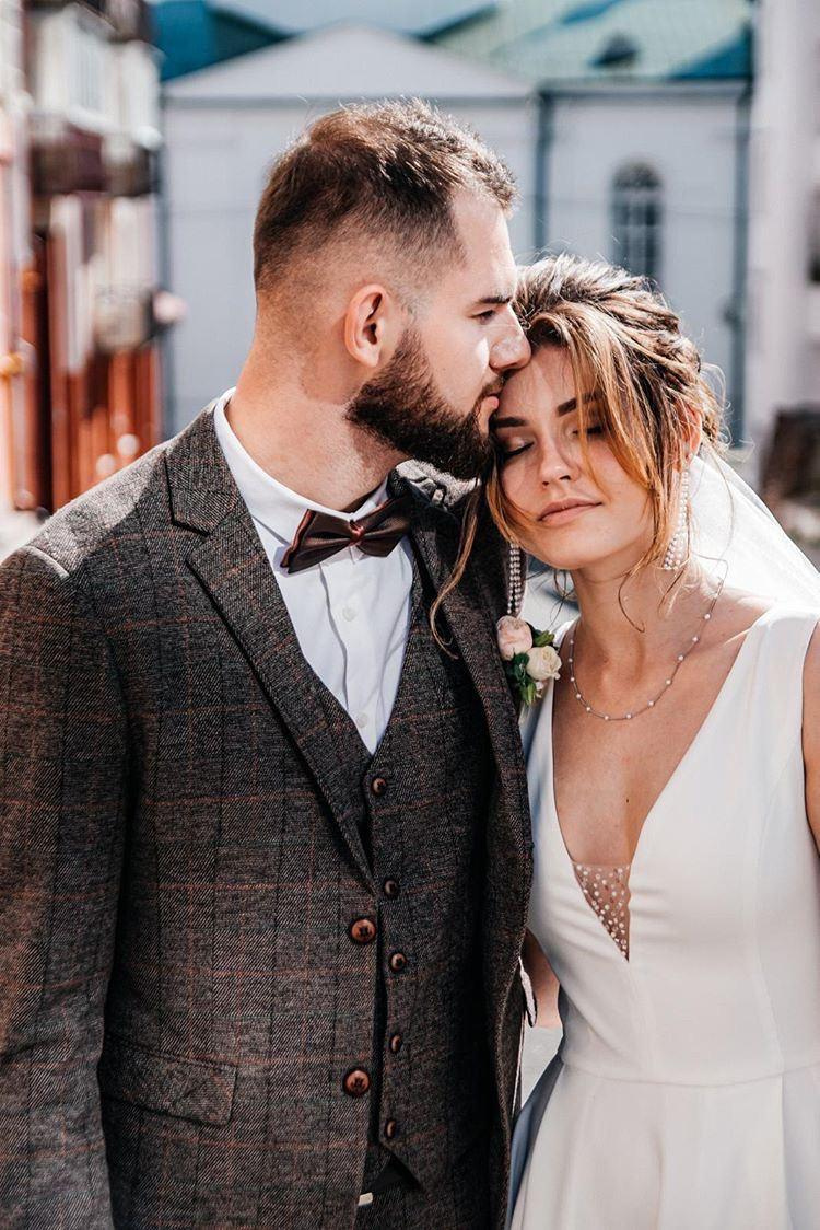 Фотосессия невесты Анны в свадебном платье Эсм от салона-ателье Бонжур. Свадебный салон-ателье Бонжур в Минске Bonjour