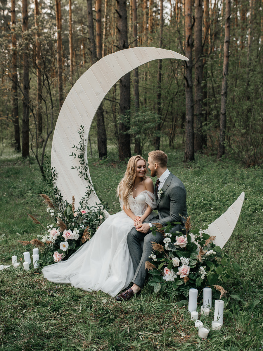 Виктория и Артем. Свадебный салон-ателье Бонжур в Минске Bonjour