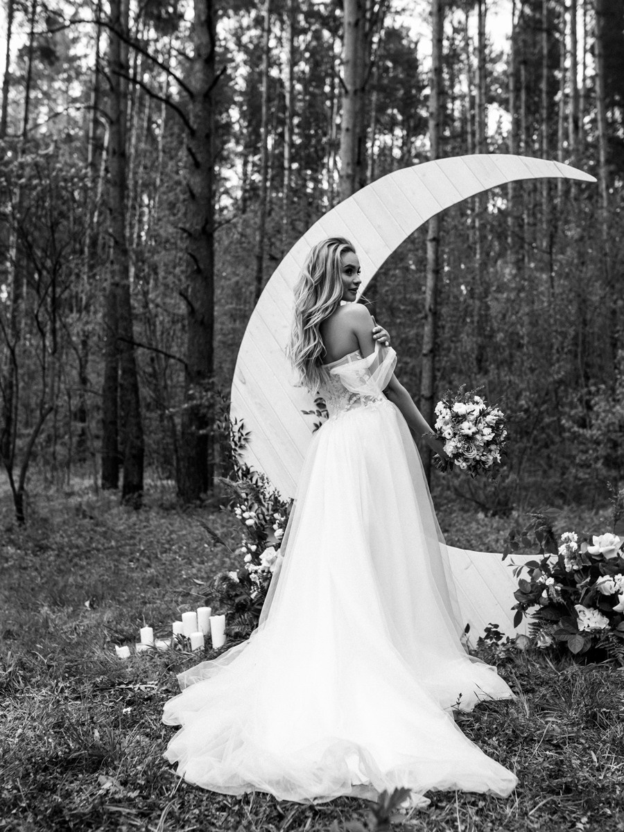 Виктория и Артем. Свадебный салон-ателье Бонжур в Минске Bonjour