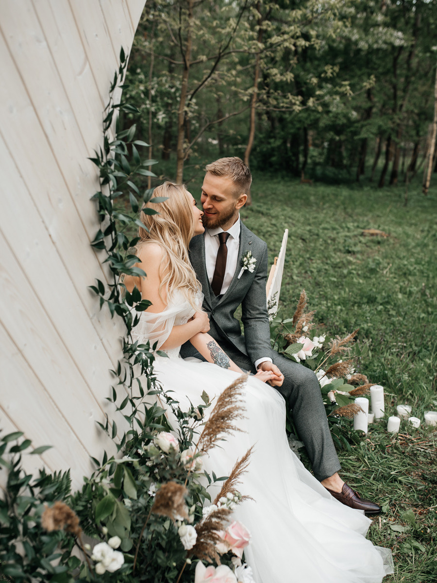 Виктория и Артем. Свадебный салон-ателье Бонжур в Минске Bonjour