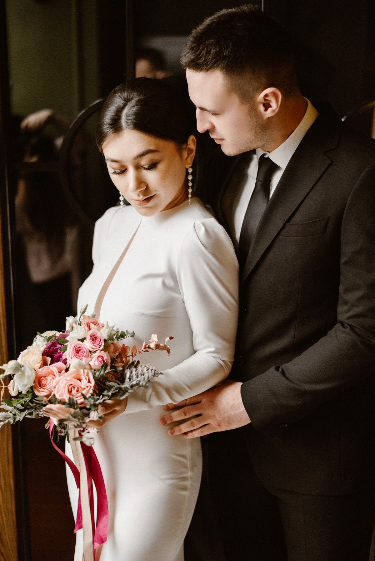 Фотосессия невесты Юли в свадебном платье Элей от салона-ателье Бонжур. Свадебный салон-ателье Бонжур в Минске Bonjour