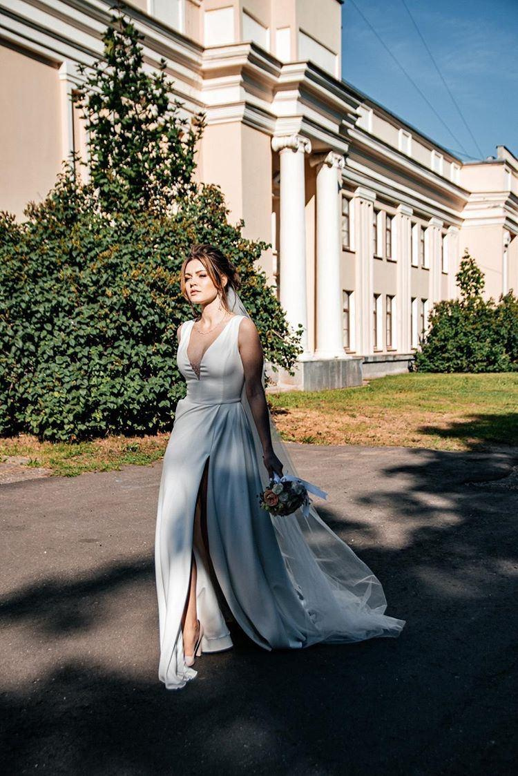 Фотосессия невесты Анны в свадебном платье Эсм от салона-ателье Бонжур. Свадебный салон-ателье Бонжур в Минске Bonjour