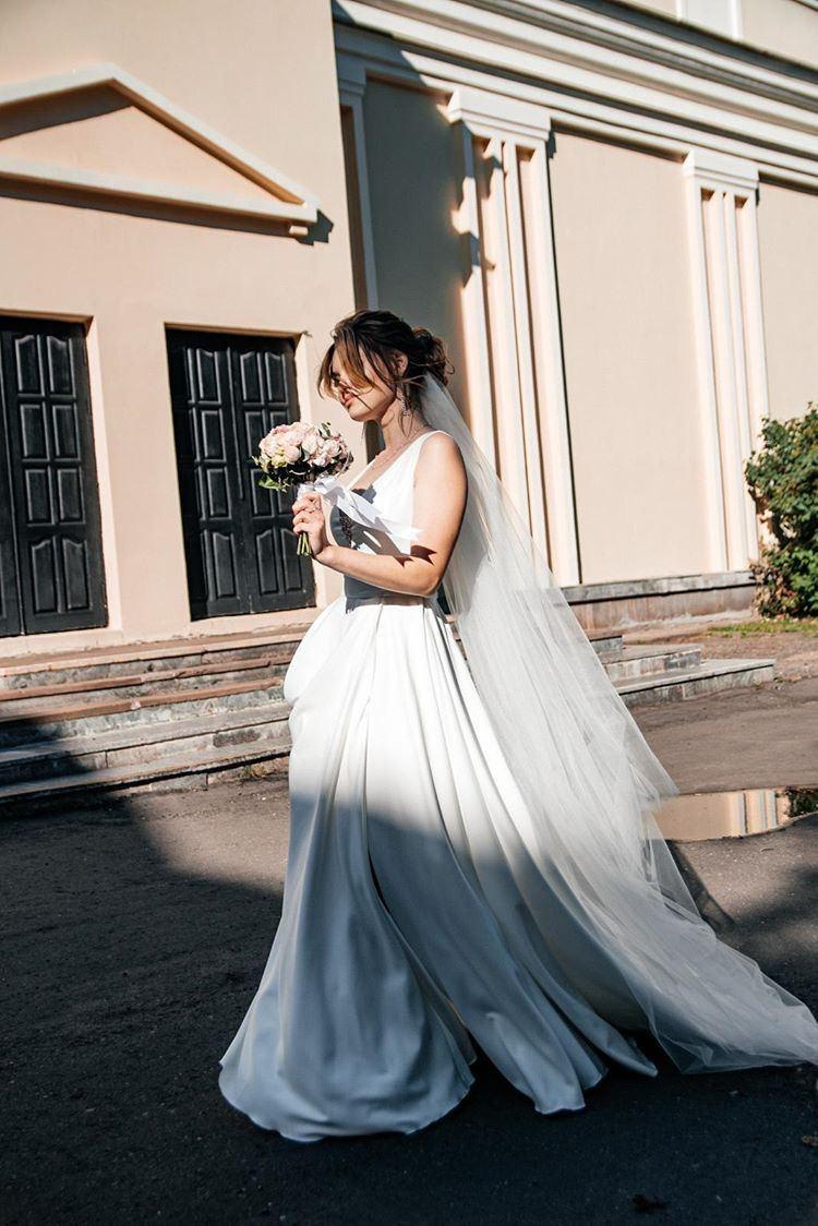 Истории любви наших невест, которые нашли платье мечты в салоне Бонжур. Свадебный салон-ателье Бонжур в Минске Bonjour