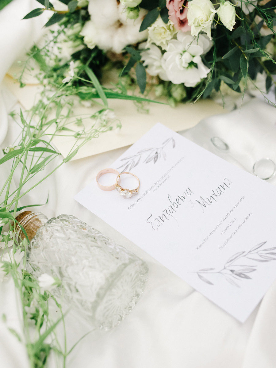 Виктория и Артем. Свадебный салон-ателье Бонжур в Минске Bonjour