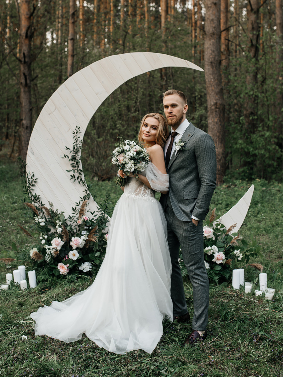 Виктория и Артем. Свадебный салон-ателье Бонжур в Минске Bonjour