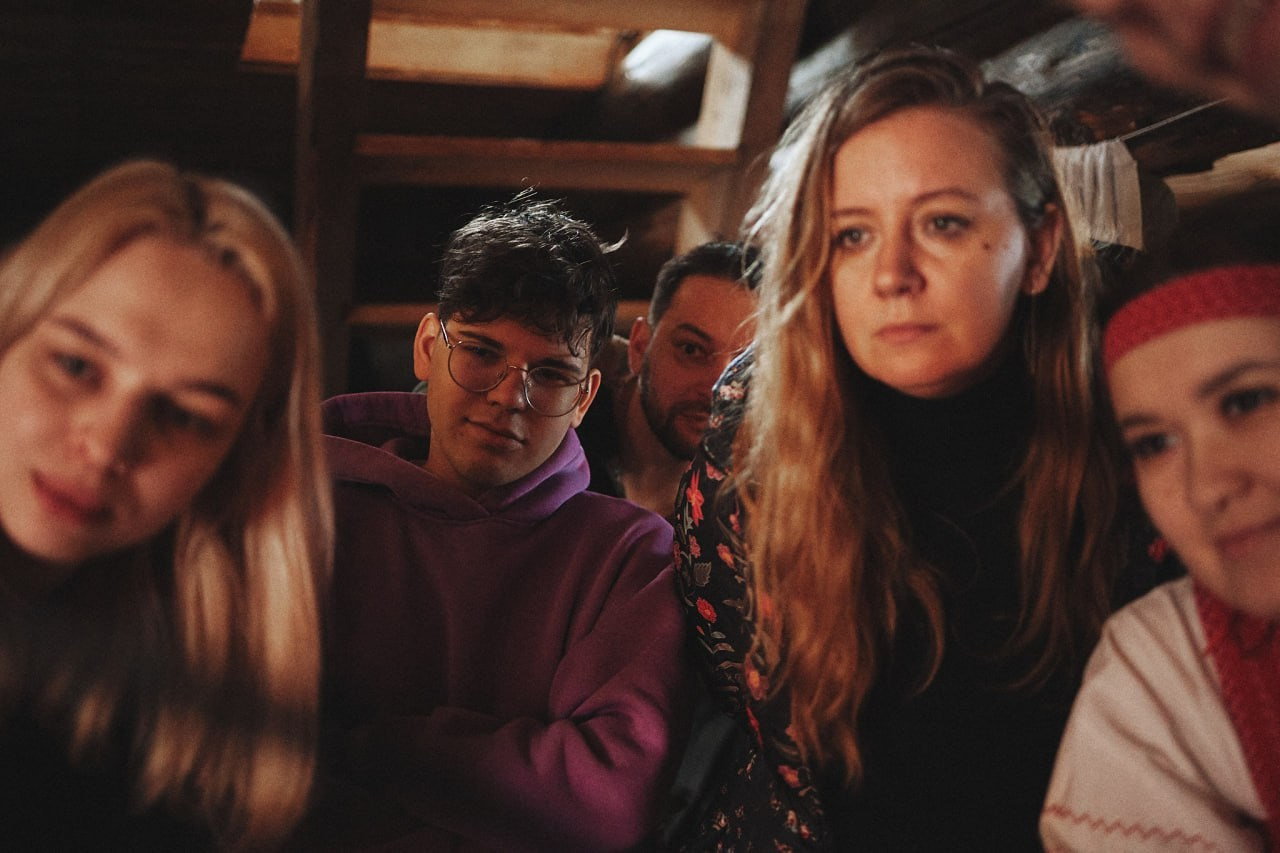 Backstage. Продюсер