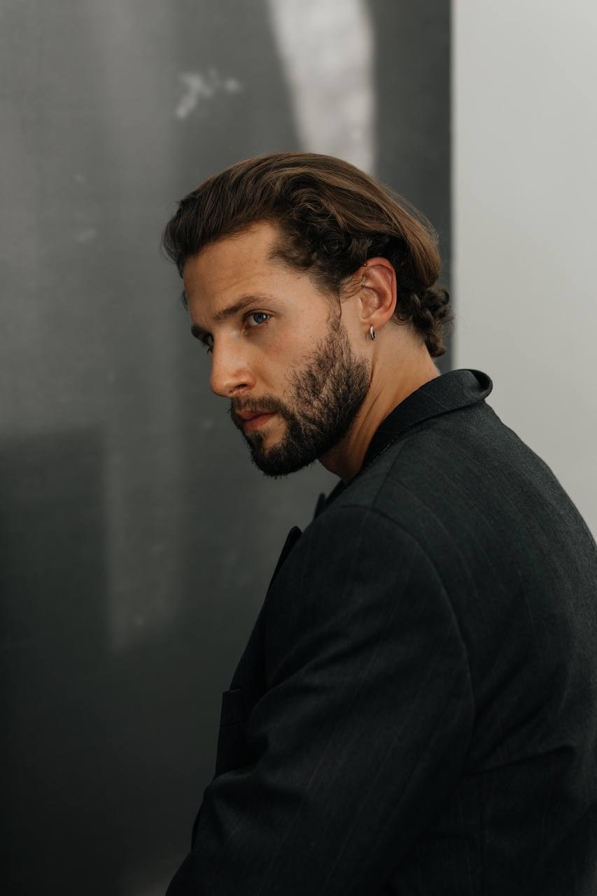 Антон. DEWA | фотостудия для маркетплейсов