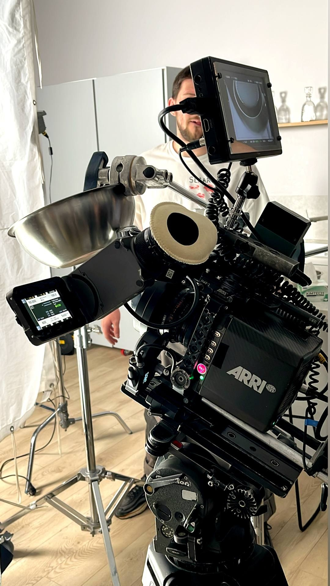 BACKSTAGE GALLERY. «MAK FLAME»