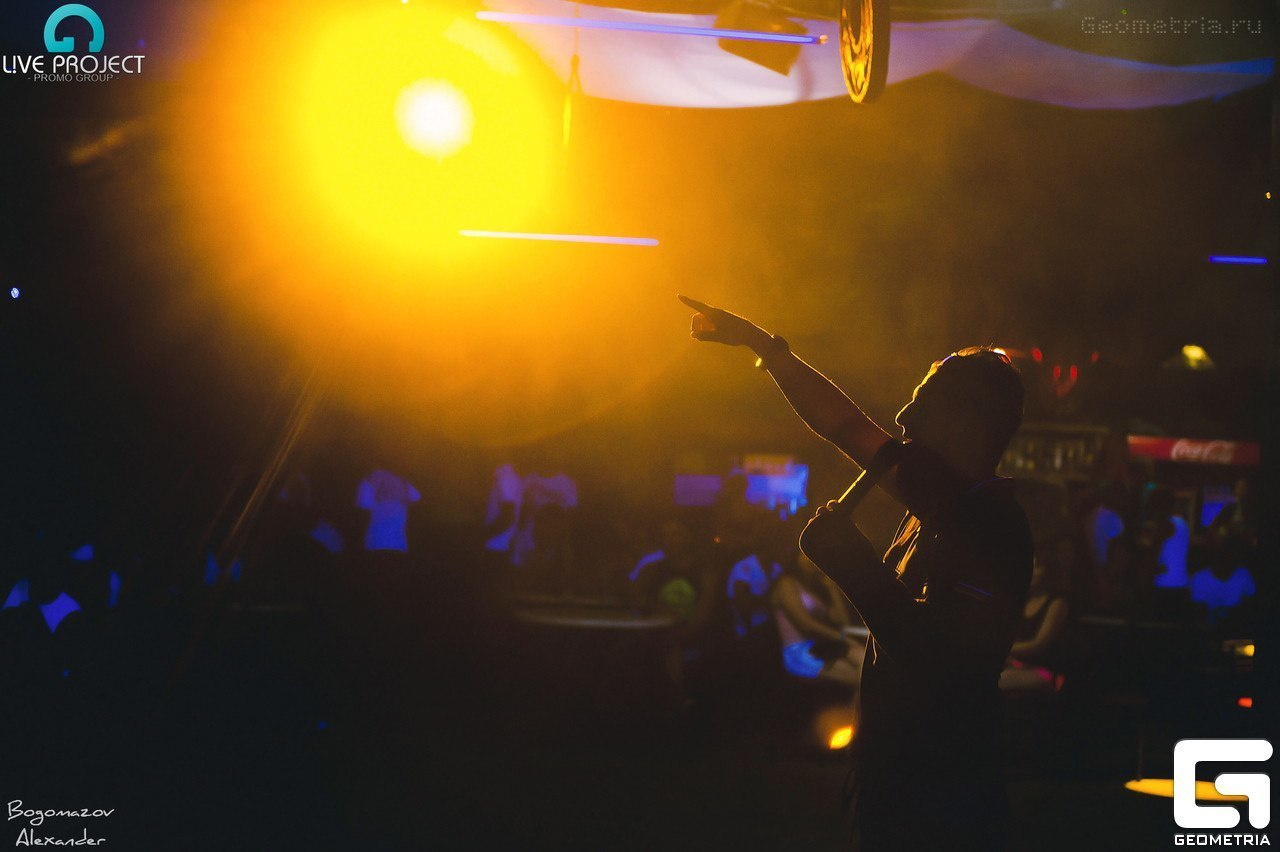 Клубная съемка. Свадебный фотограф в Крыму Александр Богомазов