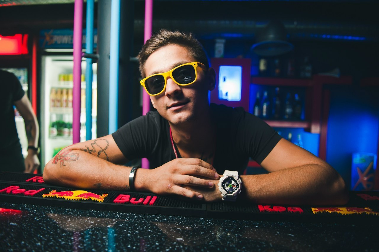 Клубная съемка. Свадебный фотограф в Крыму Александр Богомазов