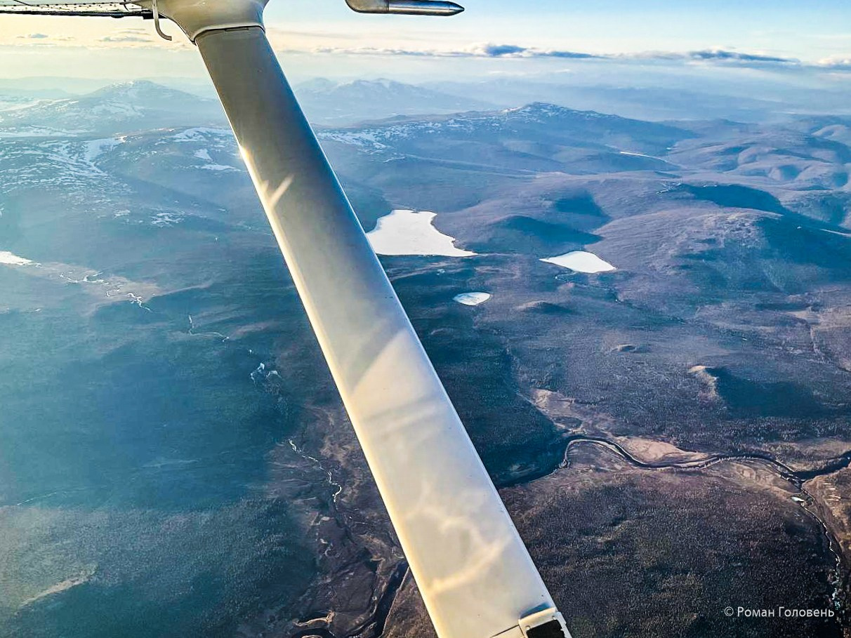 Перегон Cessna-206 из Москвы в Нерюнгри (2023г). Фотоальбом показывающий увлекательный мир авиации и мир медведей Андрея Иванова