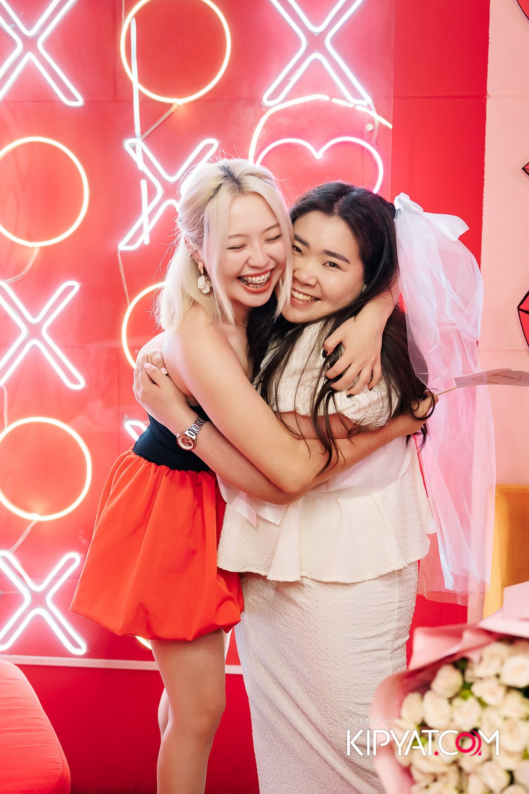 ЗАЯ, НА БИС. КИПЯТКОМ АЛМАТЫ!