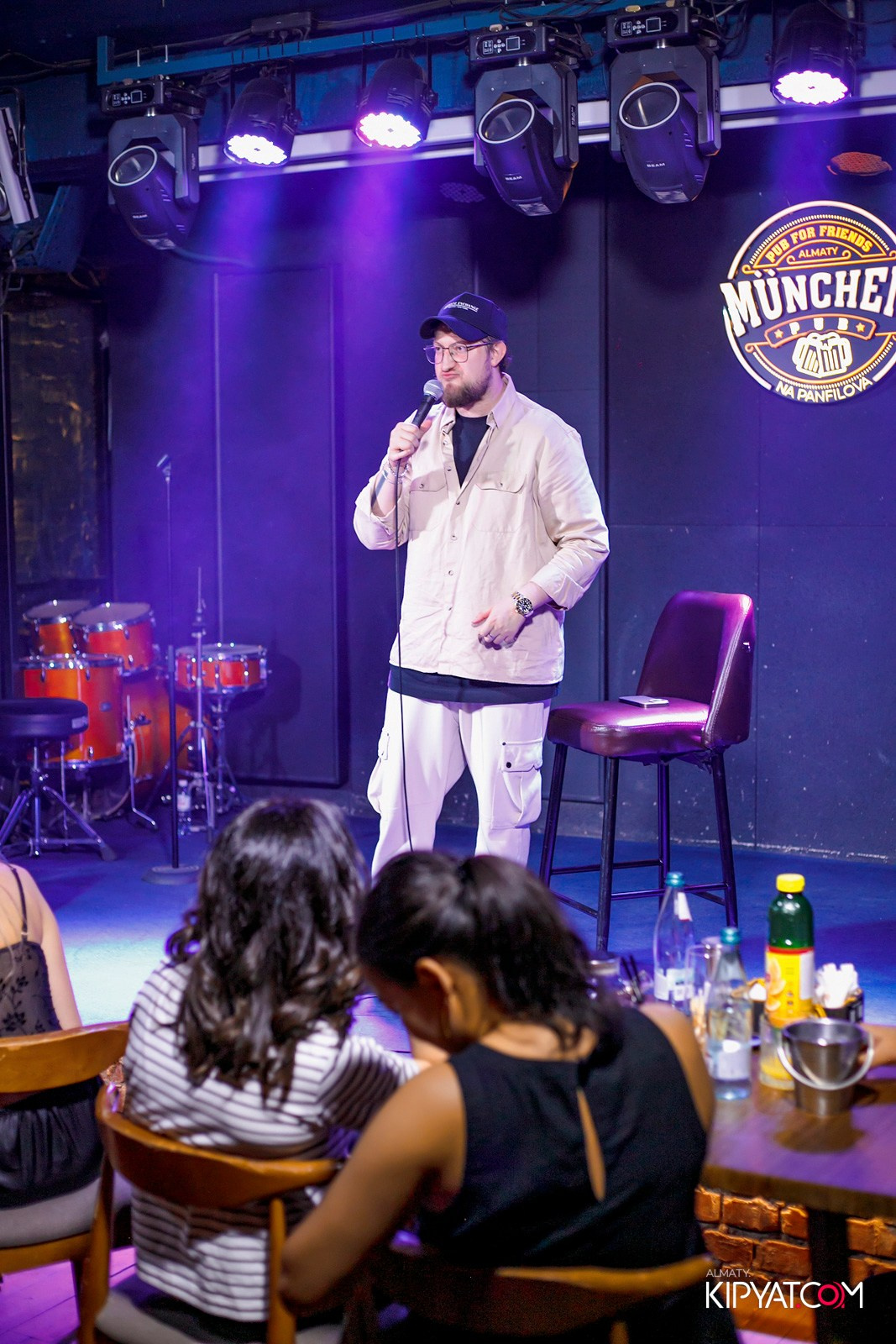 STAND UP КОНЦЕРТ АЛЕКСАНДРА МЕРКУЛЬ. КИПЯТКОМ АЛМАТЫ! Фотосъемка мероприятий в Алматы