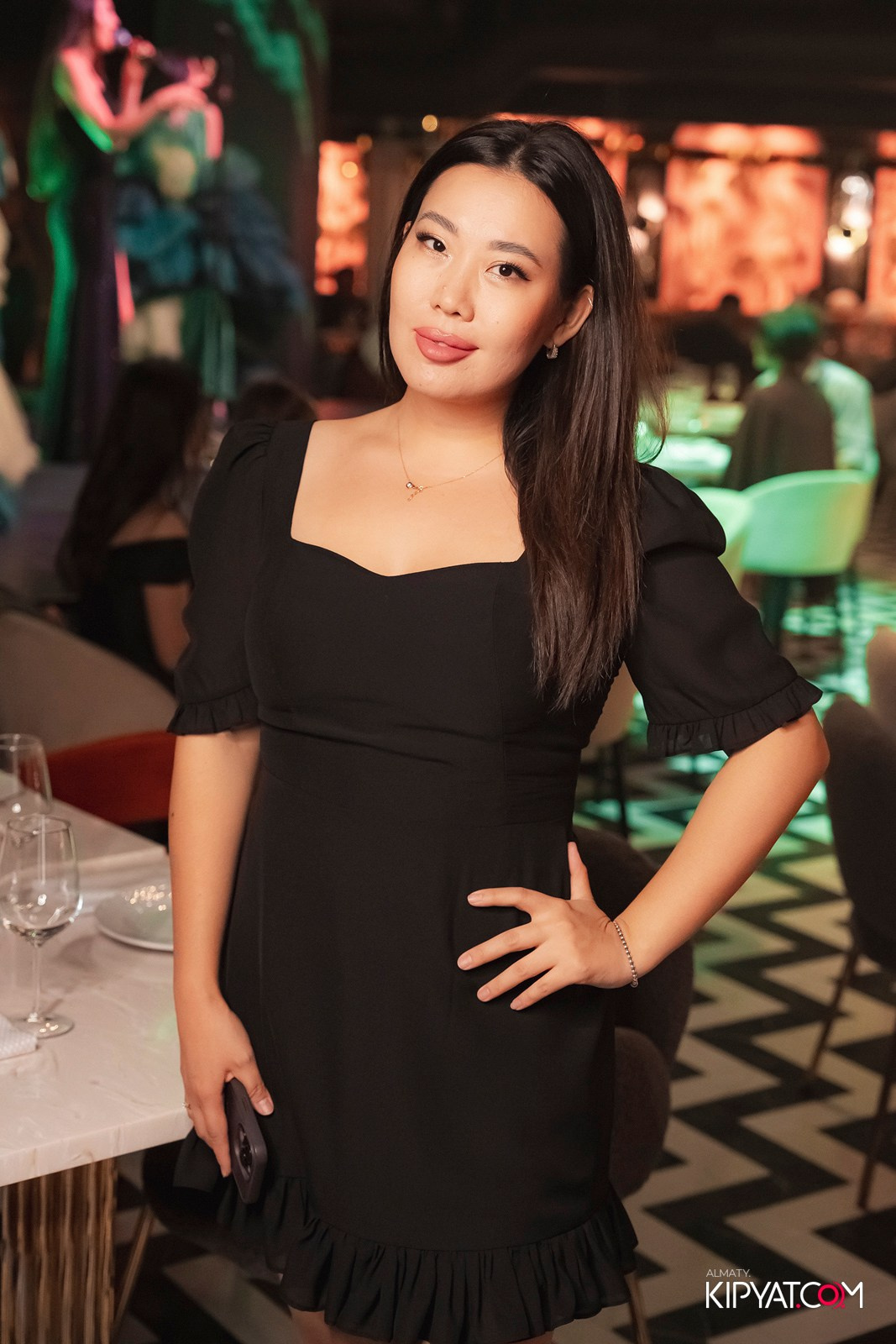 QUEEN. КИПЯТКОМ АЛМАТЫ!