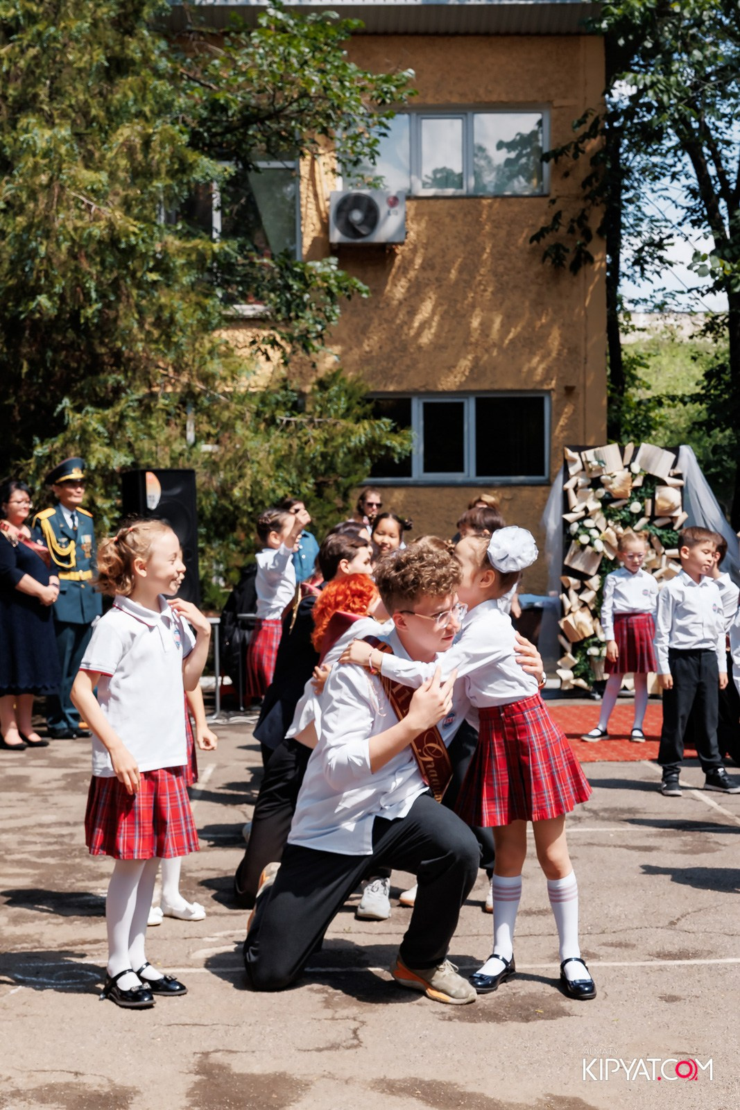 МЕЖДУНАРОДНАЯ ШКОЛА АЛМАТЫ — ВЫПУСК 2025. КИПЯТКОМ АЛМАТЫ!