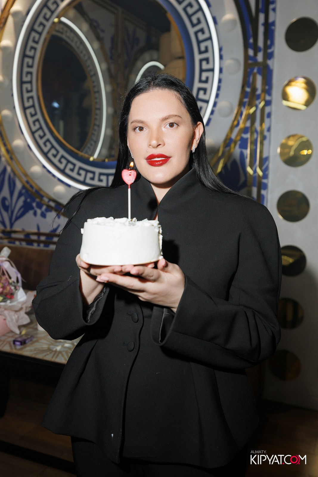 УХО И МЕДВЕДЬ НА КУРМАНАГАЗЫ. КИПЯТКОМ АЛМАТЫ! Фотосъемка мероприятий в Алматы