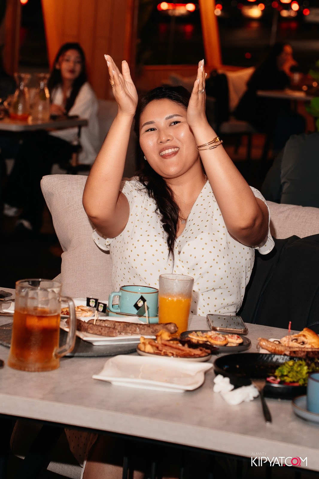 ОТКРЫТИЕ ЛЕТНЕЙ ТЕРРАСЫ В МЯТА PLATINUM НА АБАЯ. КИПЯТКОМ АЛМАТЫ! Фотосъемка мероприятий в Алматы