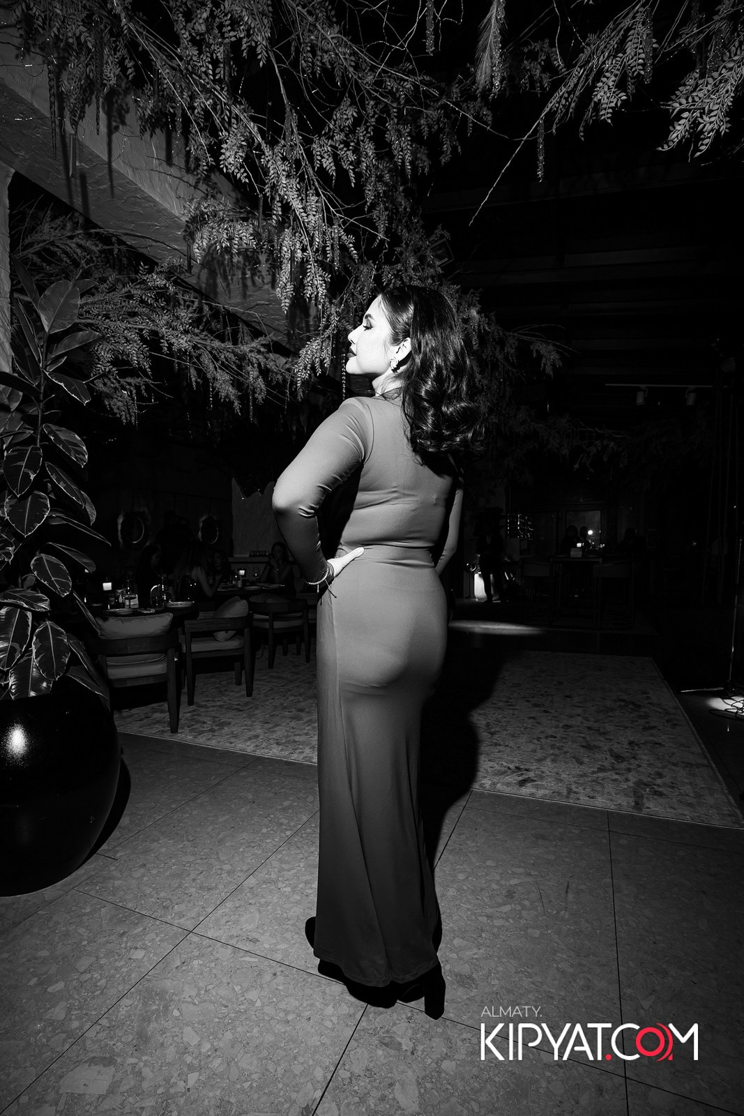 EDEN BAR & RESTAURANT. КИПЯТКОМ АЛМАТЫ!