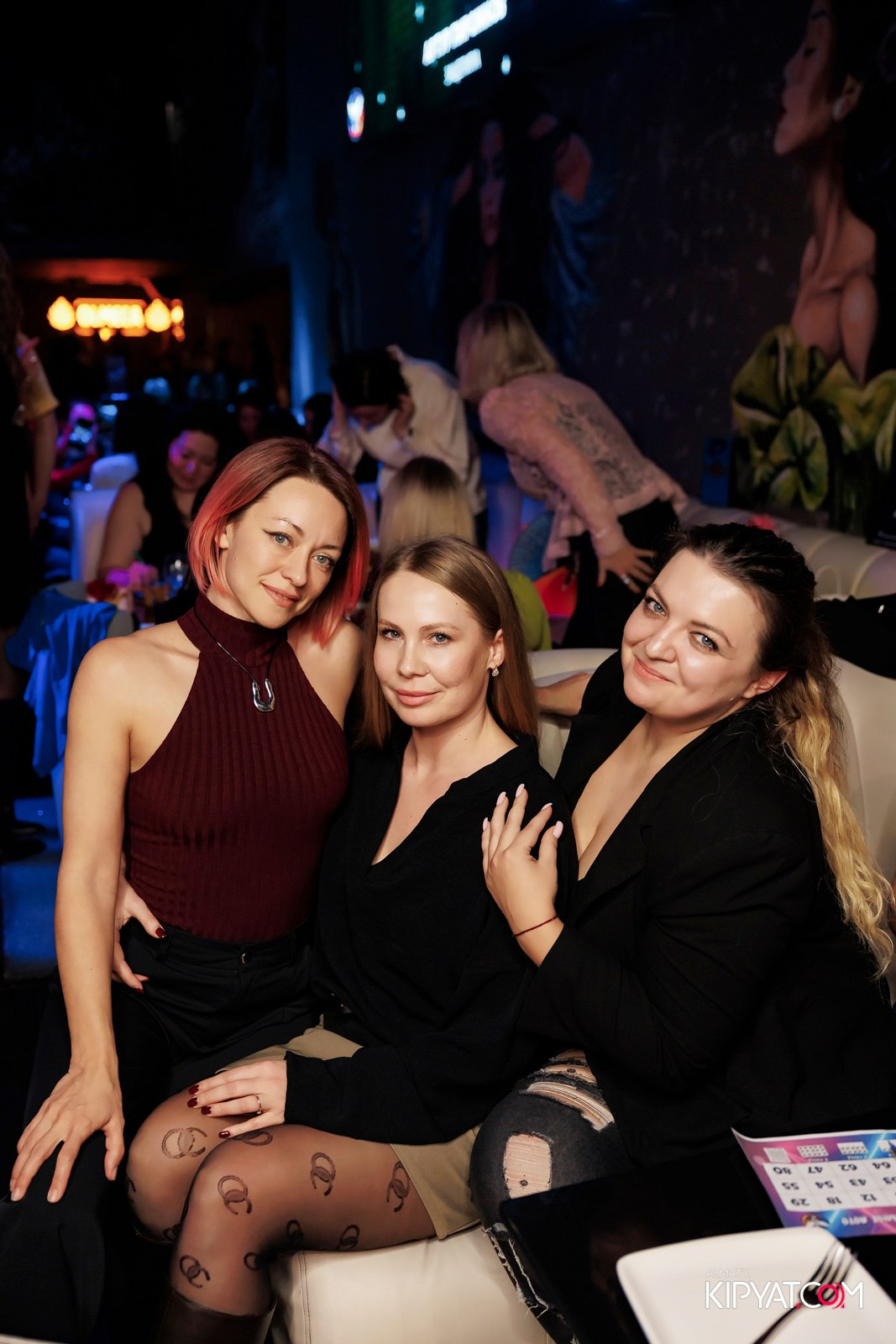 МУЗЫКАЛЬНОЕ ЛОТО В HIT RETRO. КИПЯТКОМ АЛМАТЫ! Фотосъемка мероприятий в Алматы