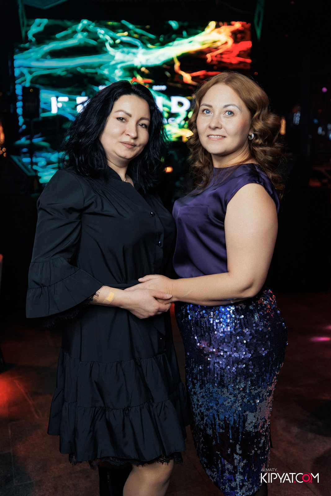 FRIENDS BAR & TERRACE. КИПЯТКОМ АЛМАТЫ!