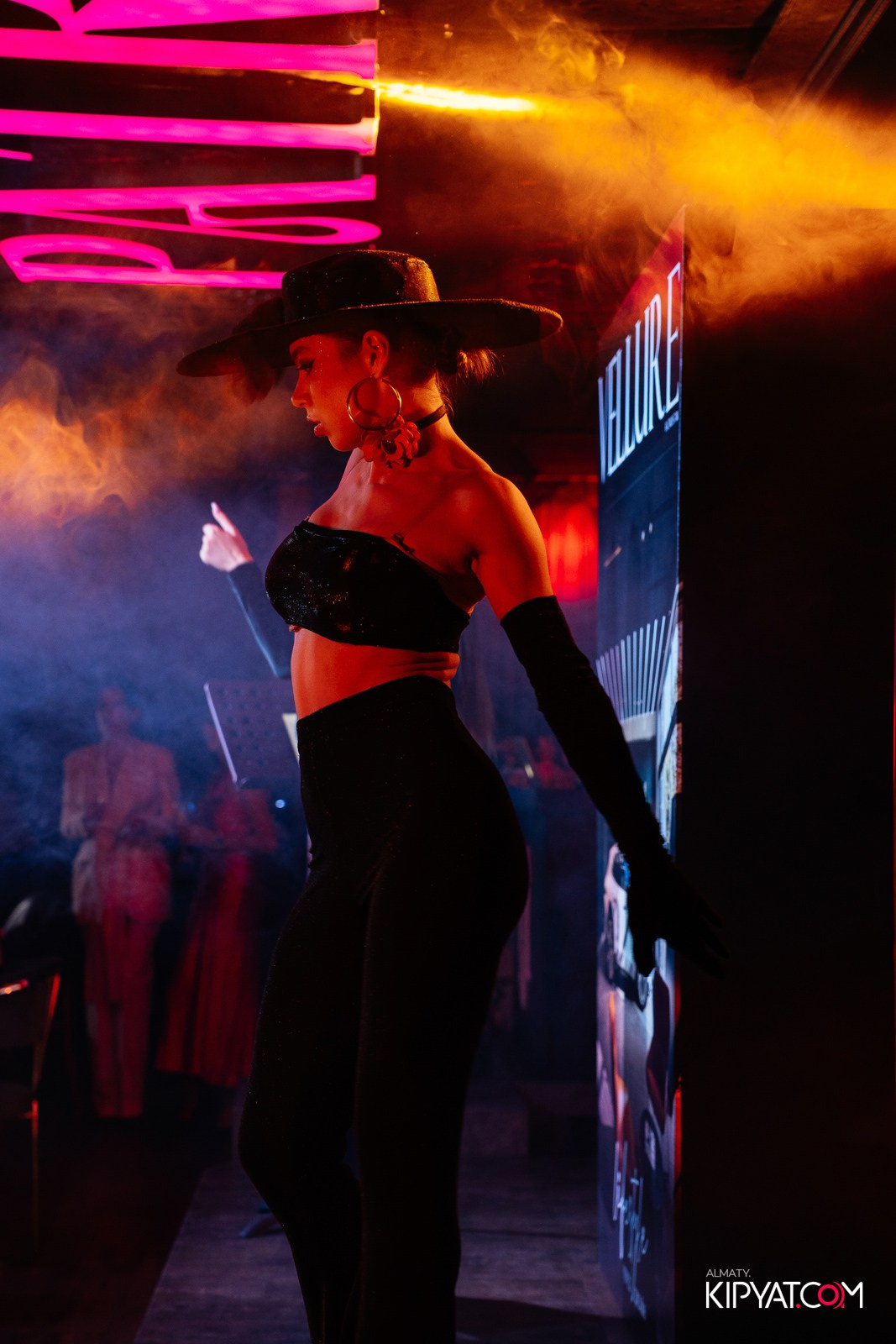 ПРЕЗЕНТАЦИЯ ЖУРНАЛА «VELLURE». КИПЯТКОМ АЛМАТЫ!