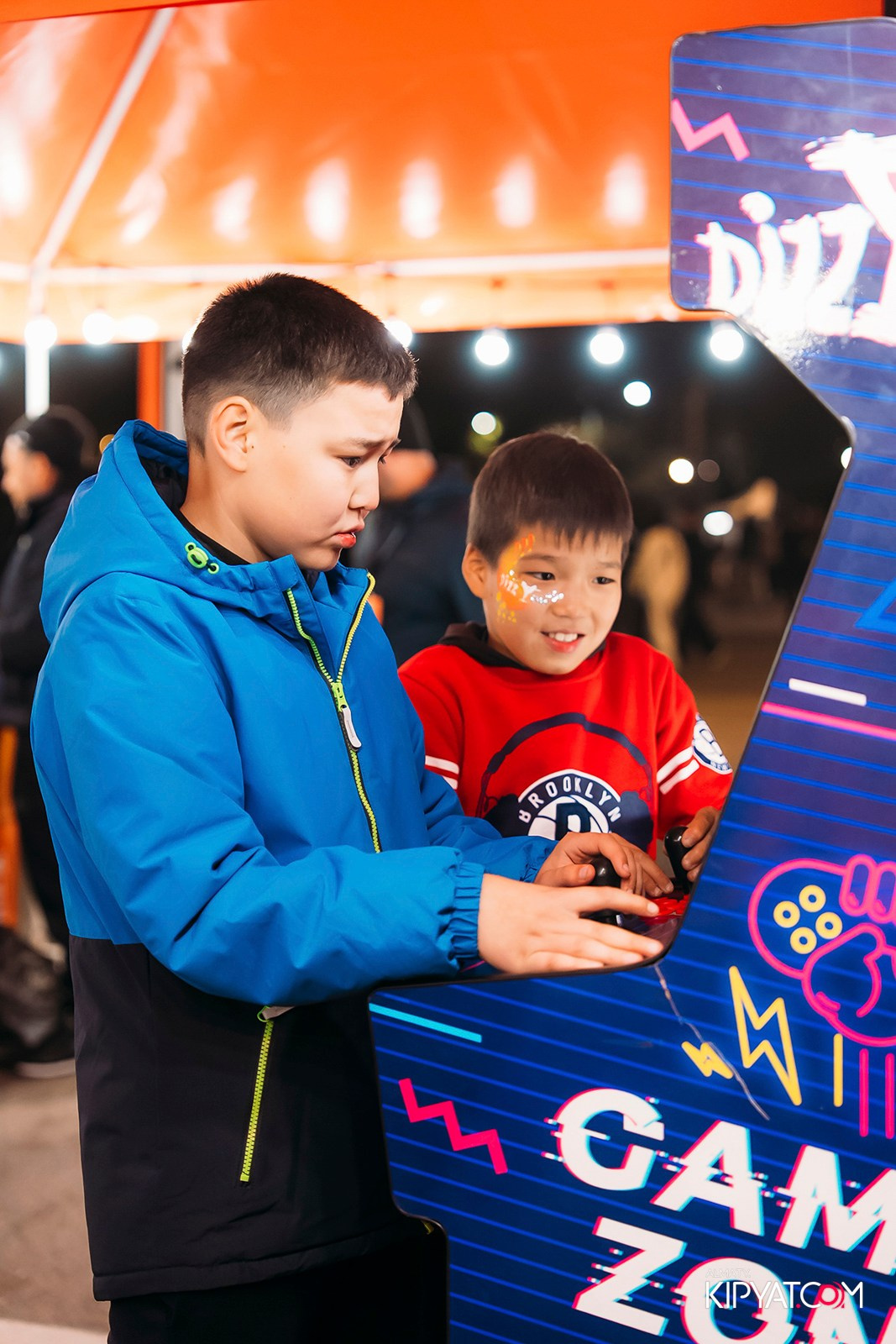 КОНЦЕРТ МИРАСА ЖУГУНУСОВА НА ЦЕНТРАЛЬНОМ СТАДИОНЕ. КИПЯТКОМ АЛМАТЫ!