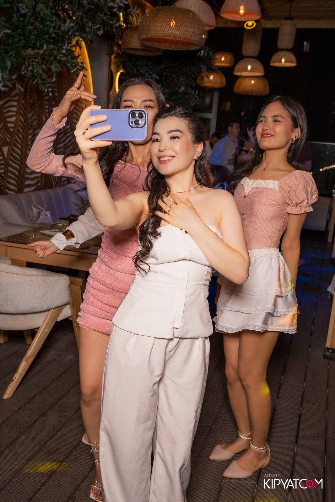 MOOD KARAOKE S TERRACE. КИПЯТКОМ АЛМАТЫ!