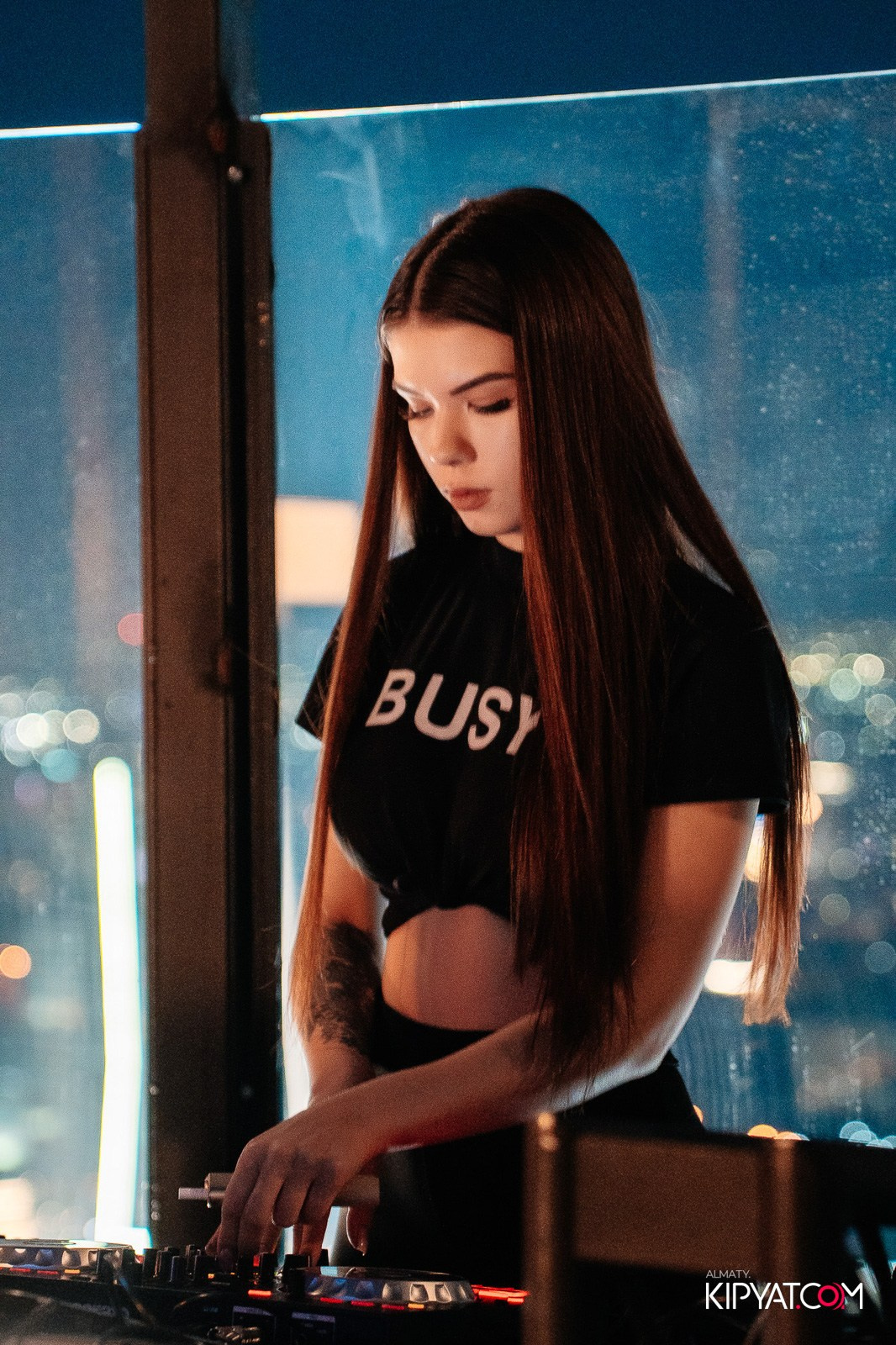 SUNQAR DJ ANNDI. КИПЯТКОМ АЛМАТЫ!