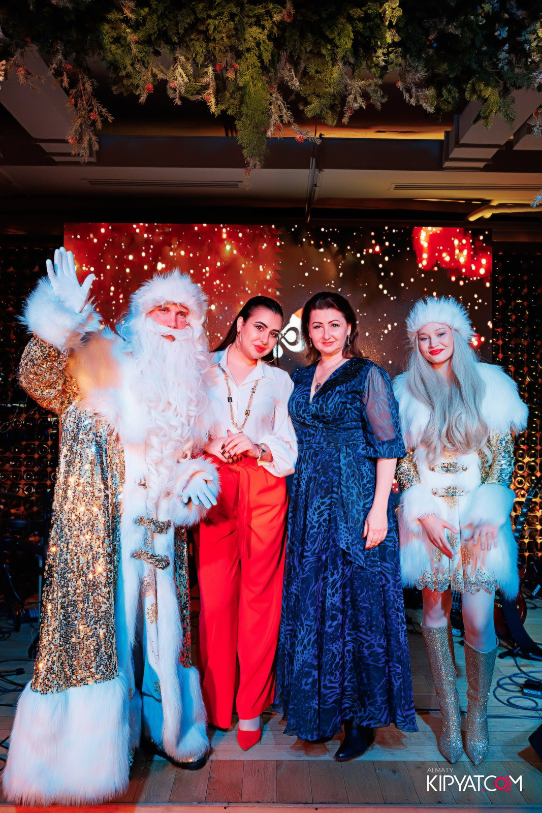 РЕСТОРАН MANANA. КИПЯТКОМ АЛМАТЫ!